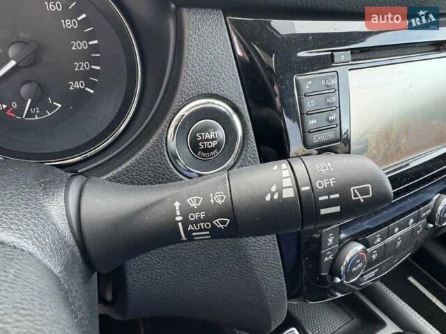 Белый Ниссан ИксТрейл, объемом двигателя 1.6 л и пробегом 79 тыс. км за 18900 $, фото 9 на Automoto.ua