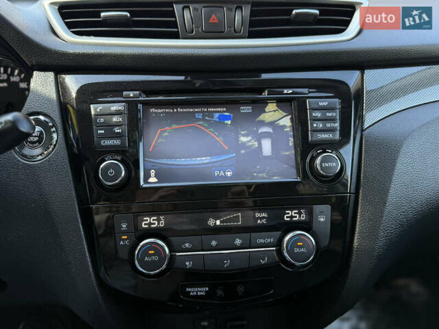 Белый Ниссан ИксТрейл, объемом двигателя 2 л и пробегом 189 тыс. км за 17900 $, фото 61 на Automoto.ua
