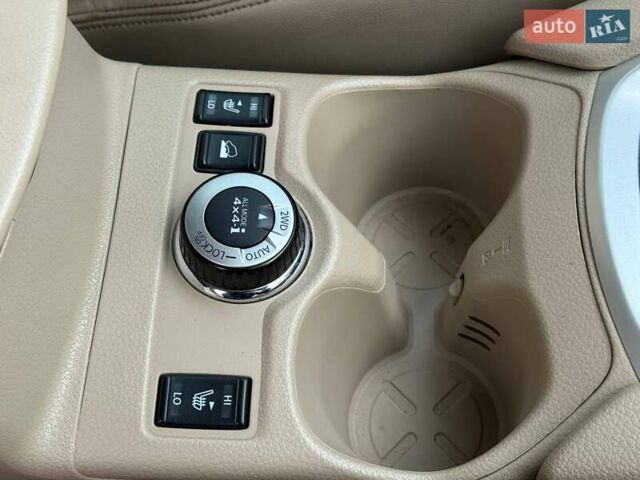 Белый Ниссан ИксТрейл, объемом двигателя 2.49 л и пробегом 139 тыс. км за 15900 $, фото 18 на Automoto.ua