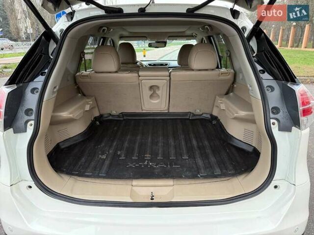 Белый Ниссан ИксТрейл, объемом двигателя 2.49 л и пробегом 139 тыс. км за 15900 $, фото 31 на Automoto.ua