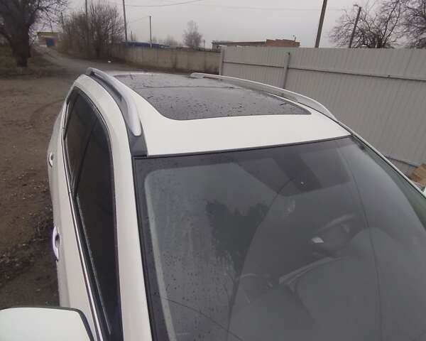 Белый Ниссан ИксТрейл, объемом двигателя 1.6 л и пробегом 81 тыс. км за 19000 $, фото 9 на Automoto.ua