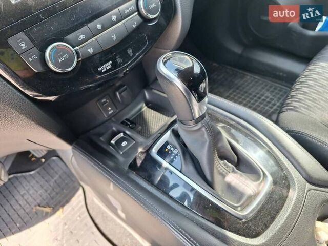 Ніссан ІксТрейл 2018 у Львові на Automoto.ua Білий Ніссан ІксТрейл, об'ємом двигуна 1.6 л та пробігом 148 тис. км за 20200 $, фото 10 на Automoto.ua