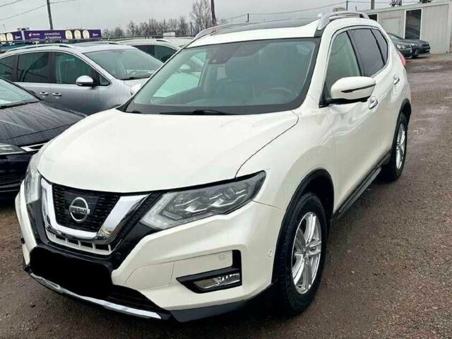 Білий Ніссан ІксТрейл, об'ємом двигуна 0 л та пробігом 120 тис. км за 15500 $, фото 2 на Automoto.ua