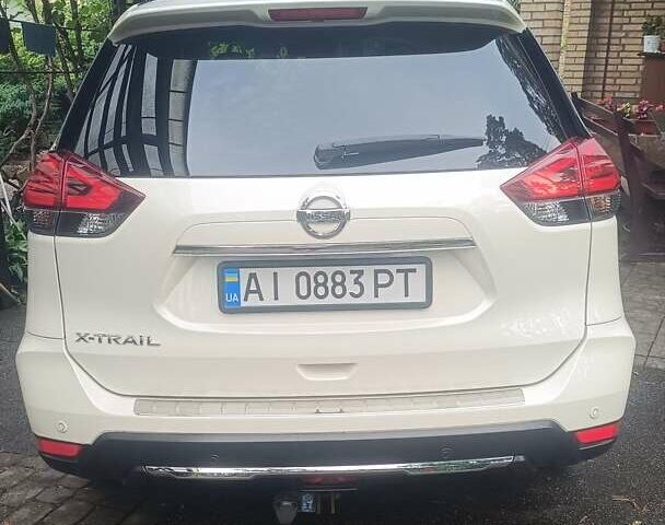 Білий Ніссан ІксТрейл, об'ємом двигуна 2.49 л та пробігом 118 тис. км за 20999 $, фото 6 на Automoto.ua