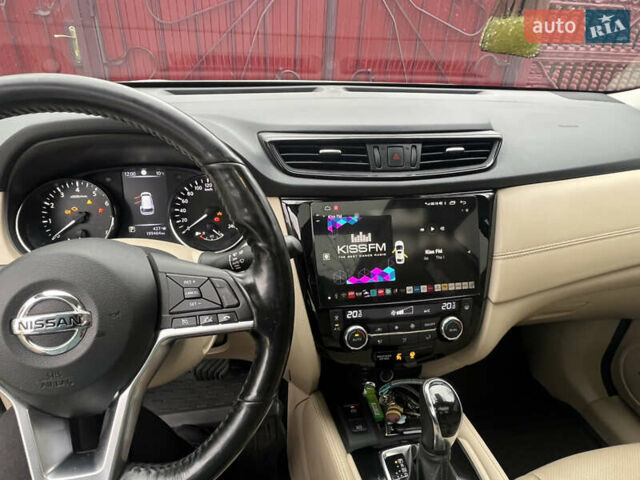 Белый Ниссан ИксТрейл, объемом двигателя 2.49 л и пробегом 199 тыс. км за 20500 $, фото 11 на Automoto.ua