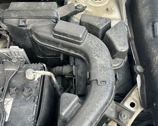 Белый Ниссан ИксТрейл, объемом двигателя 2 л и пробегом 47 тыс. км за 22000 $, фото 24 на Automoto.ua