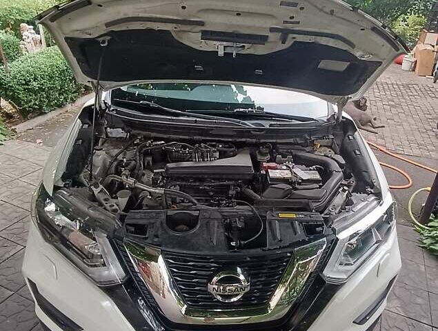 Білий Ніссан ІксТрейл, об'ємом двигуна 2.49 л та пробігом 118 тис. км за 20999 $, фото 8 на Automoto.ua