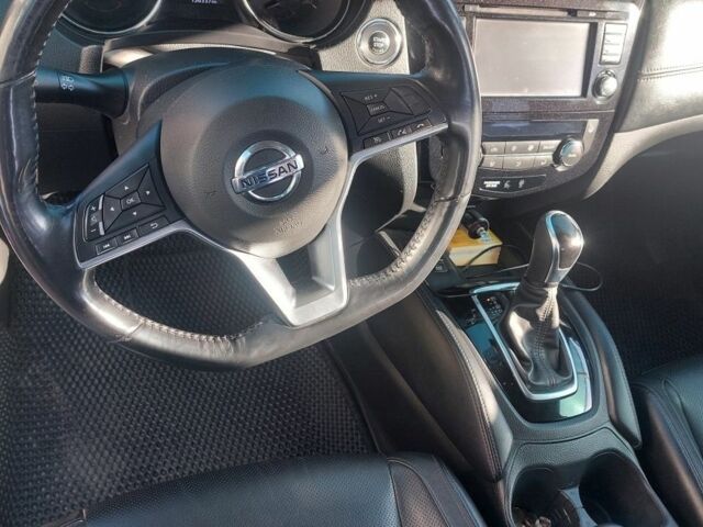 Белый Ниссан ИксТрейл, объемом двигателя 2.5 л и пробегом 160 тыс. км за 24000 $, фото 10 на Automoto.ua