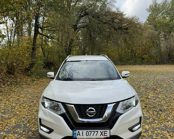 Білий Ніссан ІксТрейл, об'ємом двигуна 1.6 л та пробігом 95 тис. км за 21800 $, фото 2 на Automoto.ua