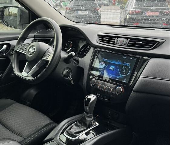 Ниссан ИксТрейл 2019 в Кропивницком (Кировограде) на Automoto.ua Белый Ниссан ИксТрейл, объемом двигателя 2 л и пробегом 200 тыс. км за 18300 $, фото 17 на Automoto.ua