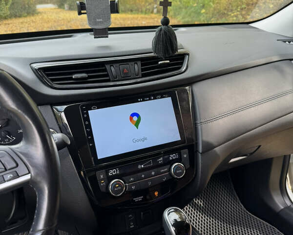 Білий Ніссан ІксТрейл, об'ємом двигуна 1.6 л та пробігом 95 тис. км за 21800 $, фото 26 на Automoto.ua