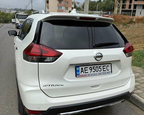 Білий Ніссан ІксТрейл, об'ємом двигуна 1.6 л та пробігом 61 тис. км за 23000 $, фото 11 на Automoto.ua