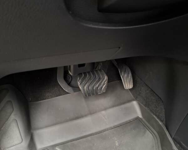 Білий Ніссан ІксТрейл, об'ємом двигуна 1.6 л та пробігом 138 тис. км за 22499 $, фото 10 на Automoto.ua