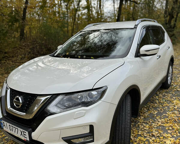 Білий Ніссан ІксТрейл, об'ємом двигуна 1.6 л та пробігом 95 тис. км за 21800 $, фото 9 на Automoto.ua