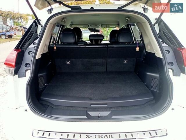 Ниссан ИксТрейл 2019 в Одессе на Automoto.ua Белый Ниссан ИксТрейл, объемом двигателя 2 л и пробегом 70 тыс. км за 22000 $, фото 60 на Automoto.ua