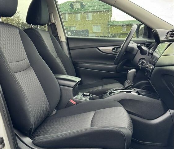 Ниссан ИксТрейл 2019 в Кропивницком (Кировограде) на Automoto.ua Белый Ниссан ИксТрейл, объемом двигателя 2 л и пробегом 200 тыс. км за 18300 $, фото 18 на Automoto.ua