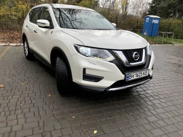 Білий Ніссан ІксТрейл, об'ємом двигуна 2 л та пробігом 130 тис. км за 19500 $, фото 1 на Automoto.ua