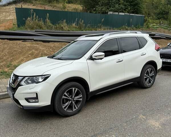 Білий Ніссан ІксТрейл, об'ємом двигуна 1.6 л та пробігом 61 тис. км за 23000 $, фото 8 на Automoto.ua