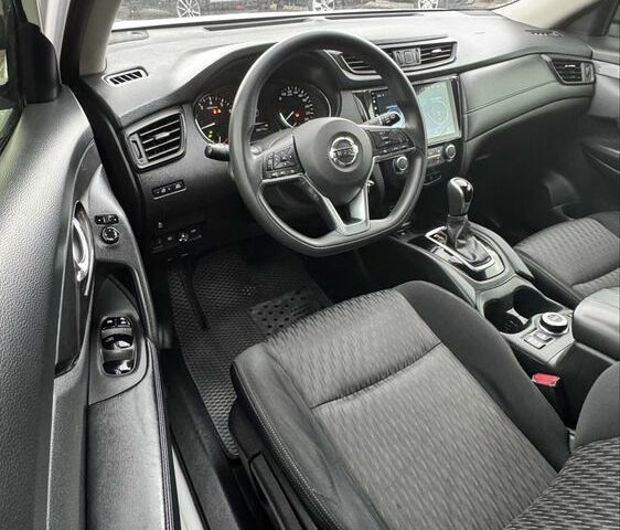 Ниссан ИксТрейл 2019 в Кропивницком (Кировограде) на Automoto.ua Белый Ниссан ИксТрейл, объемом двигателя 2 л и пробегом 200 тыс. км за 18300 $, фото 8 на Automoto.ua