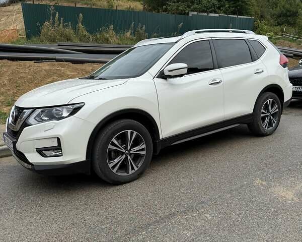 Білий Ніссан ІксТрейл, об'ємом двигуна 1.6 л та пробігом 61 тис. км за 23000 $, фото 6 на Automoto.ua