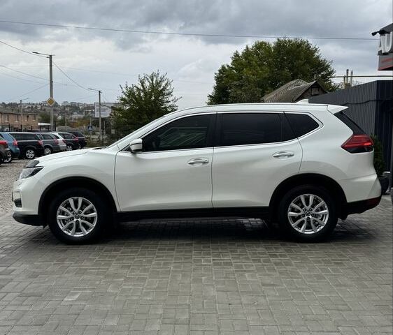 Ниссан ИксТрейл 2019 в Кропивницком (Кировограде) на Automoto.ua Белый Ниссан ИксТрейл, объемом двигателя 2 л и пробегом 200 тыс. км за 18300 $, фото 7 на Automoto.ua