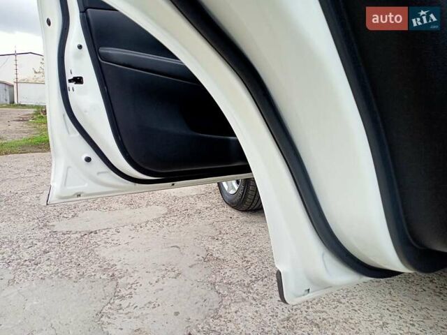 Ниссан ИксТрейл 2019 в Одессе на Automoto.ua Белый Ниссан ИксТрейл, объемом двигателя 2 л и пробегом 70 тыс. км за 22000 $, фото 43 на Automoto.ua