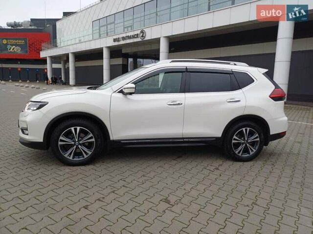 Білий Ніссан ІксТрейл, об'ємом двигуна 2.49 л та пробігом 63 тис. км за 24800 $, фото 4 на Automoto.ua