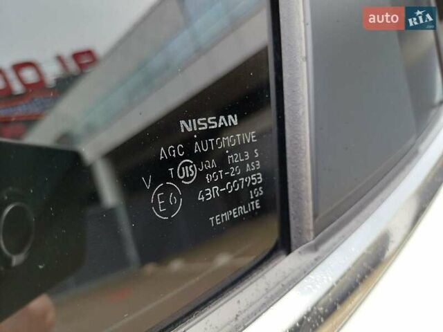 Білий Ніссан ІксТрейл, об'ємом двигуна 2.49 л та пробігом 63 тис. км за 24800 $, фото 41 на Automoto.ua