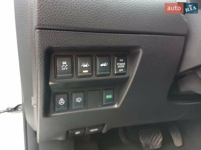 Білий Ніссан ІксТрейл, об'ємом двигуна 2.49 л та пробігом 63 тис. км за 24800 $, фото 24 на Automoto.ua