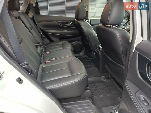 Білий Ніссан ІксТрейл, об'ємом двигуна 2.49 л та пробігом 63 тис. км за 24800 $, фото 34 на Automoto.ua