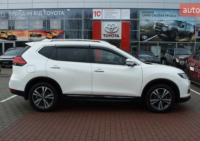 Білий Ніссан ІксТрейл, об'ємом двигуна 2.49 л та пробігом 63 тис. км за 21950 $, фото 14 на Automoto.ua