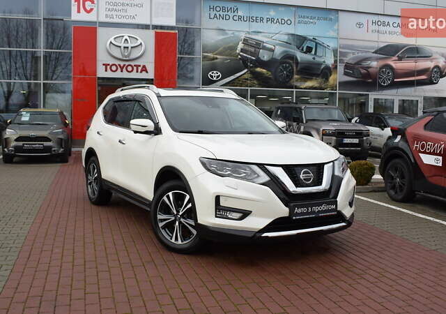 Білий Ніссан ІксТрейл, об'ємом двигуна 2.49 л та пробігом 63 тис. км за 21950 $, фото 16 на Automoto.ua