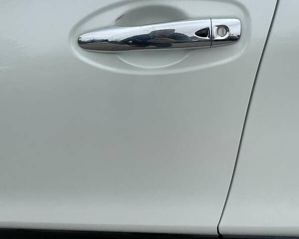 Білий Ніссан ІксТрейл, об'ємом двигуна 1.6 л та пробігом 92 тис. км за 17300 $, фото 12 на Automoto.ua