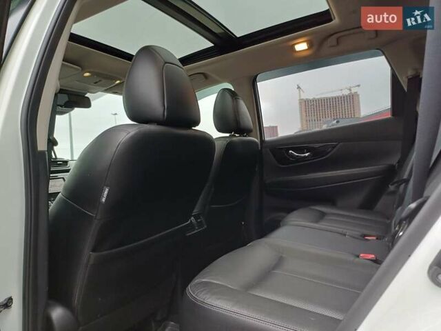 Білий Ніссан ІксТрейл, об'ємом двигуна 2.49 л та пробігом 63 тис. км за 24800 $, фото 28 на Automoto.ua