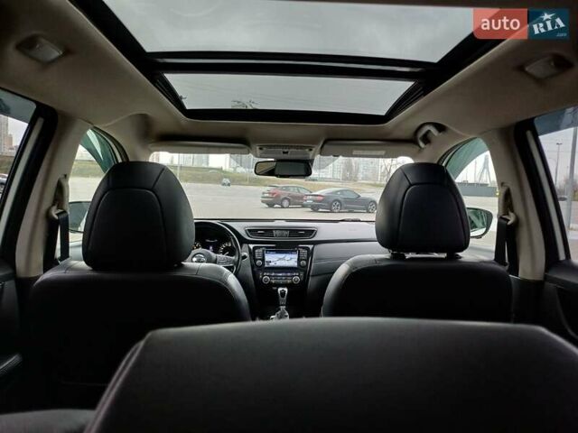 Білий Ніссан ІксТрейл, об'ємом двигуна 2.49 л та пробігом 63 тис. км за 24800 $, фото 30 на Automoto.ua