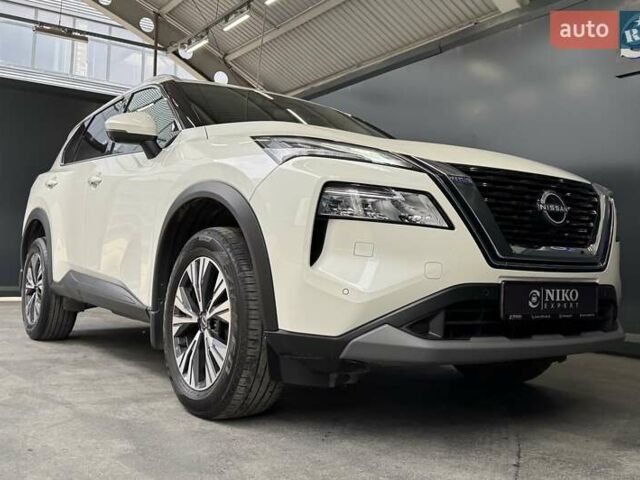 Белый Ниссан ИксТрейл, объемом двигателя 1.5 л и пробегом 34 тыс. км за 31900 $, фото 16 на Automoto.ua