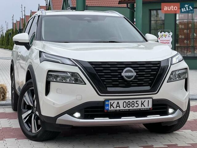 Ниссан ИксТрейл 2022 в Киеве на Automoto.ua Белый Ниссан ИксТрейл, объемом двигателя 1.5 л и пробегом 47 тыс. км за 41500 $, фото 2 на Automoto.ua