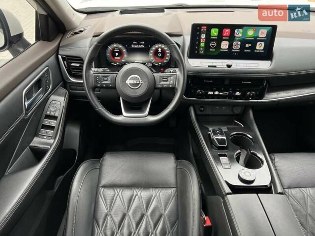 Ниссан ИксТрейл 2022 в Киеве на Automoto.ua Белый Ниссан ИксТрейл, объемом двигателя 1.5 л и пробегом 47 тыс. км за 41500 $, фото 52 на Automoto.ua