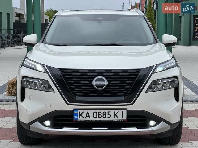 Ниссан ИксТрейл 2022 в Киеве на Automoto.ua Белый Ниссан ИксТрейл, объемом двигателя 1.5 л и пробегом 47 тыс. км за 41500 $, фото 6 на Automoto.ua