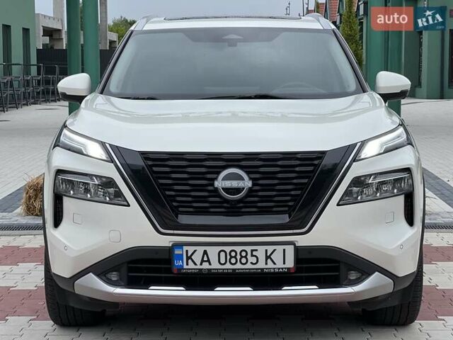 Ниссан ИксТрейл 2022 в Киеве на Automoto.ua Белый Ниссан ИксТрейл, объемом двигателя 1.5 л и пробегом 47 тыс. км за 41500 $, фото 5 на Automoto.ua