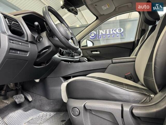 Білий Ніссан ІксТрейл, об'ємом двигуна 1.5 л та пробігом 33 тис. км за 31500 $, фото 20 на Automoto.ua