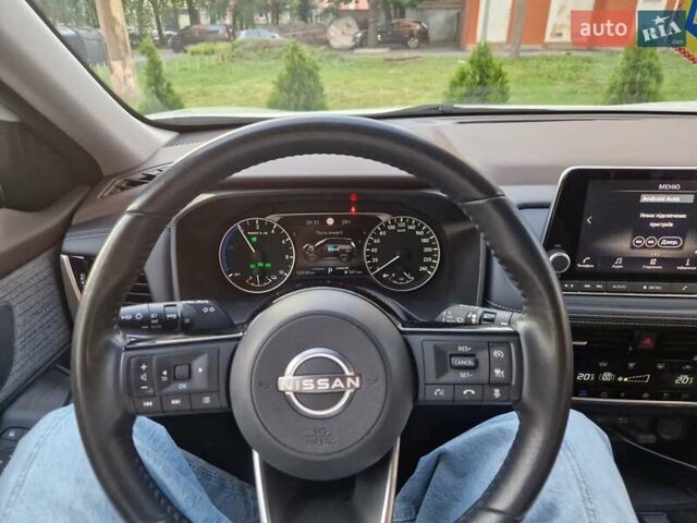 Белый Ниссан ИксТрейл, объемом двигателя 1.48 л и пробегом 35 тыс. км за 33800 $, фото 6 на Automoto.ua