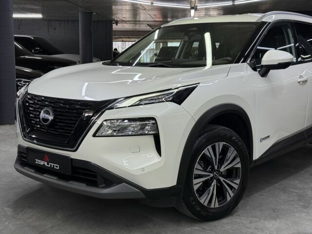 Белый Ниссан ИксТрейл, объемом двигателя 1.5 л и пробегом 37 тыс. км за 36900 $, фото 7 на Automoto.ua