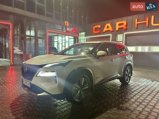 Білий Ніссан ІксТрейл, об'ємом двигуна 1.5 л та пробігом 26 тис. км за 45000 $, фото 20 на Automoto.ua