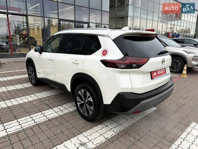 Белый Ниссан ИксТрейл, объемом двигателя 1.5 л и пробегом 61 тыс. км за 34069 $, фото 20 на Automoto.ua