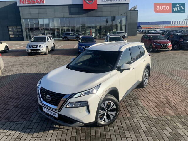 Белый Ниссан ИксТрейл, объемом двигателя 1.5 л и пробегом 43 тыс. км за 29900 $, фото 3 на Automoto.ua