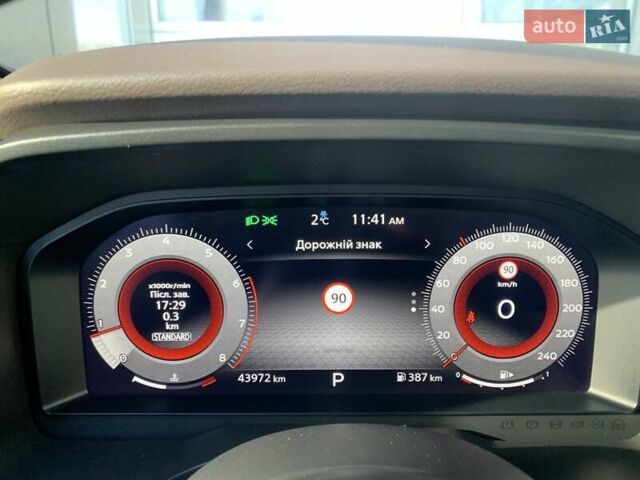 Белый Ниссан ИксТрейл, объемом двигателя 1.5 л и пробегом 43 тыс. км за 29900 $, фото 39 на Automoto.ua