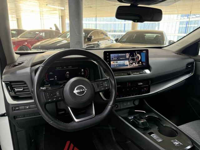 Белый Ниссан ИксТрейл, объемом двигателя 1.5 л и пробегом 37 тыс. км за 36900 $, фото 19 на Automoto.ua