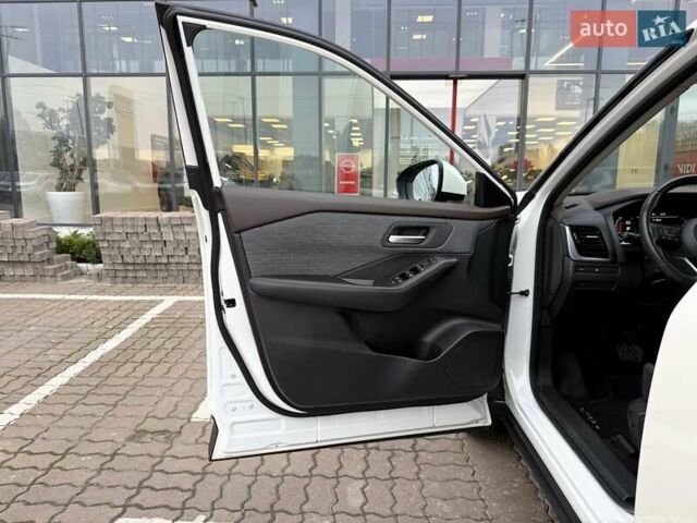 Белый Ниссан ИксТрейл, объемом двигателя 1.5 л и пробегом 61 тыс. км за 34069 $, фото 12 на Automoto.ua