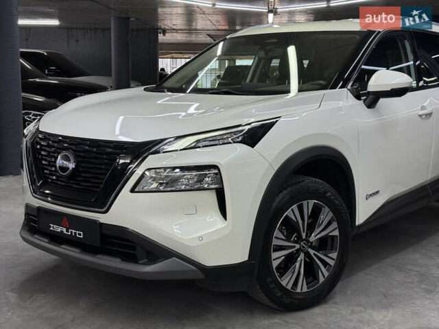 Белый Ниссан ИксТрейл, объемом двигателя 1.5 л и пробегом 37 тыс. км за 37900 $, фото 8 на Automoto.ua